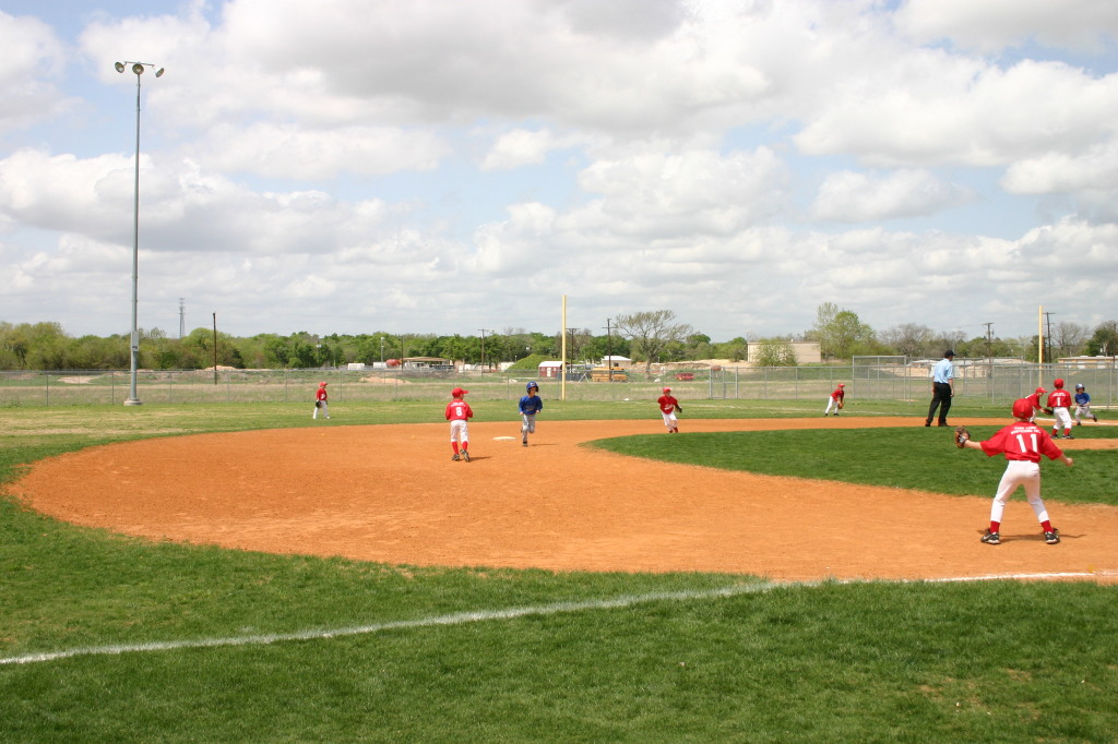 2007/03(March)/03-24-Titans-Tball/1024x768_IMG_9316.JPG