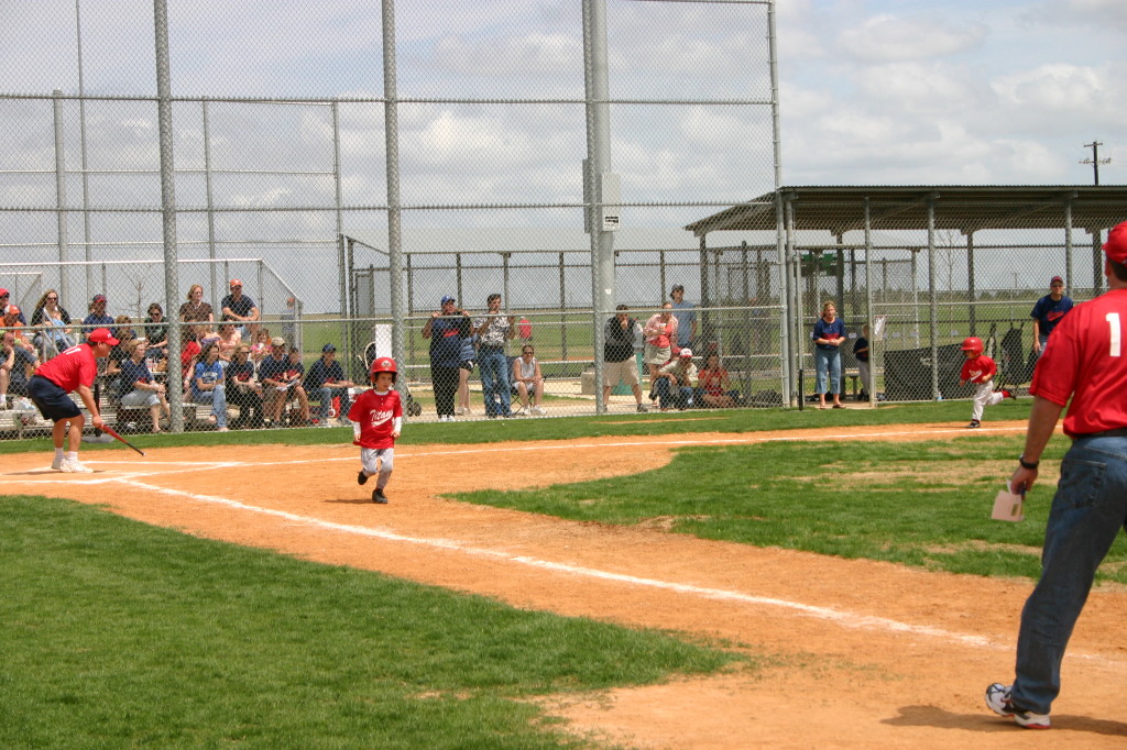 2007/03(March)/03-24-Titans-Tball/1024x768_IMG_9327.JPG