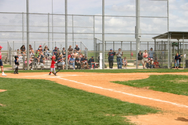 2007/03(March)/03-24-Titans-Tball/640x480_IMG_9326.JPG