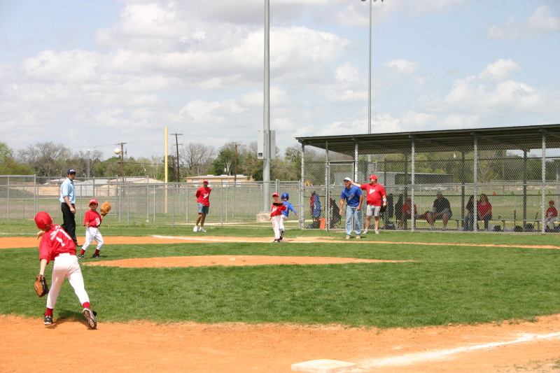 2007/03(March)/03-24-Titans-Tball/800x600_IMG_9305.JPG