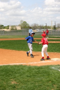 2007/03(March)/03-24-Titans-Tball/IMG_9299.JPG