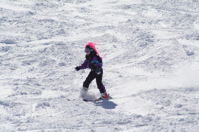 2007/03(March)/03_11_Loveland_Ski_Trip_Day_2/640x480_2007-03-11-Loveland_Ski-Trip-13-Brittney.JPG