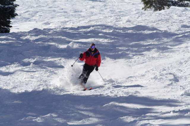 2007/03(March)/03_11_Loveland_Ski_Trip_Day_2/640x480_2007-03-11-Loveland_Ski-Trip-52-Travis.JPG