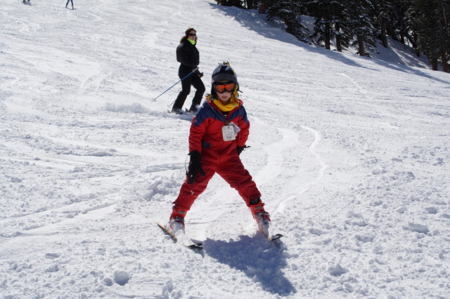 2007/03(March)/03_11_Loveland_Ski_Trip_Day_2/640x480_2007-03-11-Loveland_Ski-Trip-68-Dax-Suzi.JPG