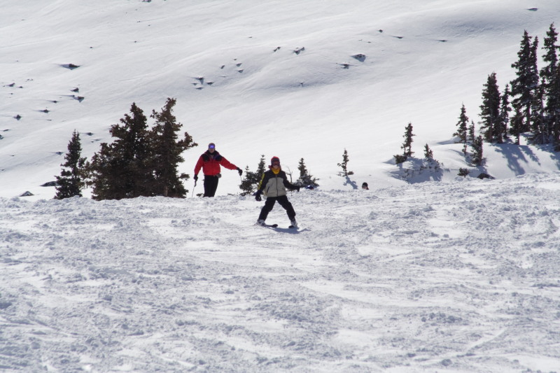 2007/03(March)/03_11_Loveland_Ski_Trip_Day_2/800x600_2007-03-11-Loveland_Ski-Trip-16-Travis-Chance.JPG