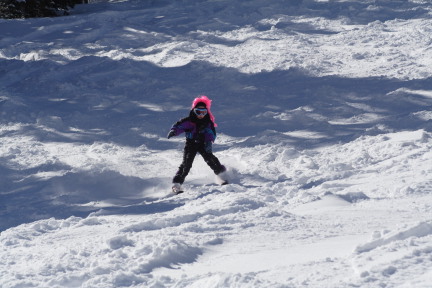 2007-03-11-Loveland_Ski-Trip-40-Brittney.JPG
