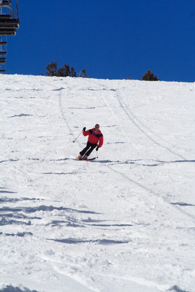 2007/03(March)/03_12_Loveland_Ski_Trip_Day_3/640x480_2007-03-12-Loveland_Ski-Trip-46-Travis.JPG