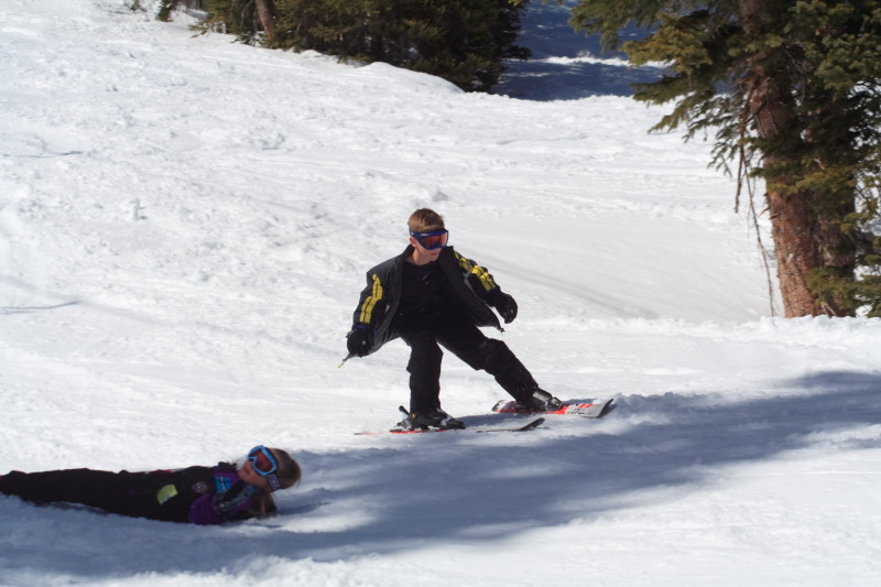 2007-03-12-Loveland_Ski-Trip-40-Chance-Brittney.JPG