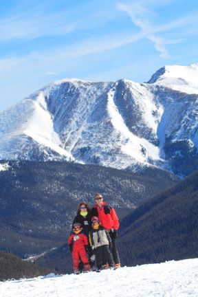 2007-03-12-Loveland_Ski-Trip-28-Dax-Suzi-Travis-Chance.JPG