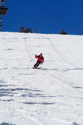 2007-03-12-Loveland_Ski-Trip-46-Travis.JPG