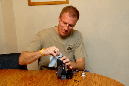 2007-03-12-Loveland_Ski-Trip-67-Travis-cleaning-camera.JPG
