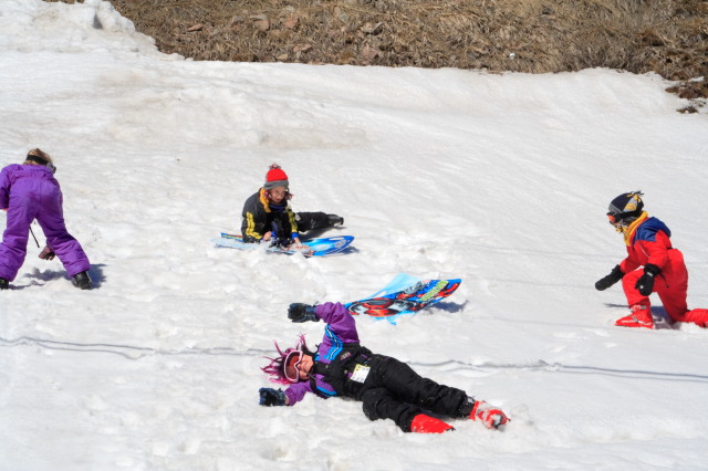 2007-03-13-Loveland-Ski-Trip-043-Chance-Brittney-Dax.JPG