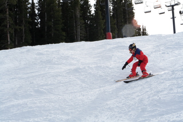 2007/03(March)/03_13_Loveland_Ski_Trip_Day_4/640x480_2007-03-13-Loveland-Ski-Trip-149-Dax.JPG
