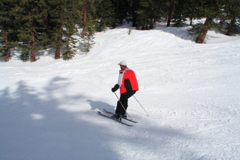 2007/03(March)/03_13_Loveland_Ski_Trip_Day_4/800x600_2007-03-13-Loveland-Ski-Trip-072-Ren.JPG