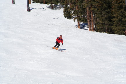 2007-03-13-Loveland-Ski-Trip-036-Travis.JPG