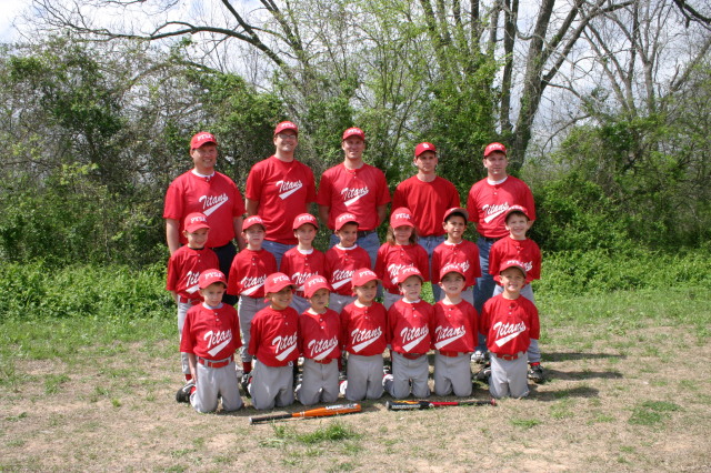 2007/03(March)/Titans-Tball-team/640x480_IMG_9296.JPG