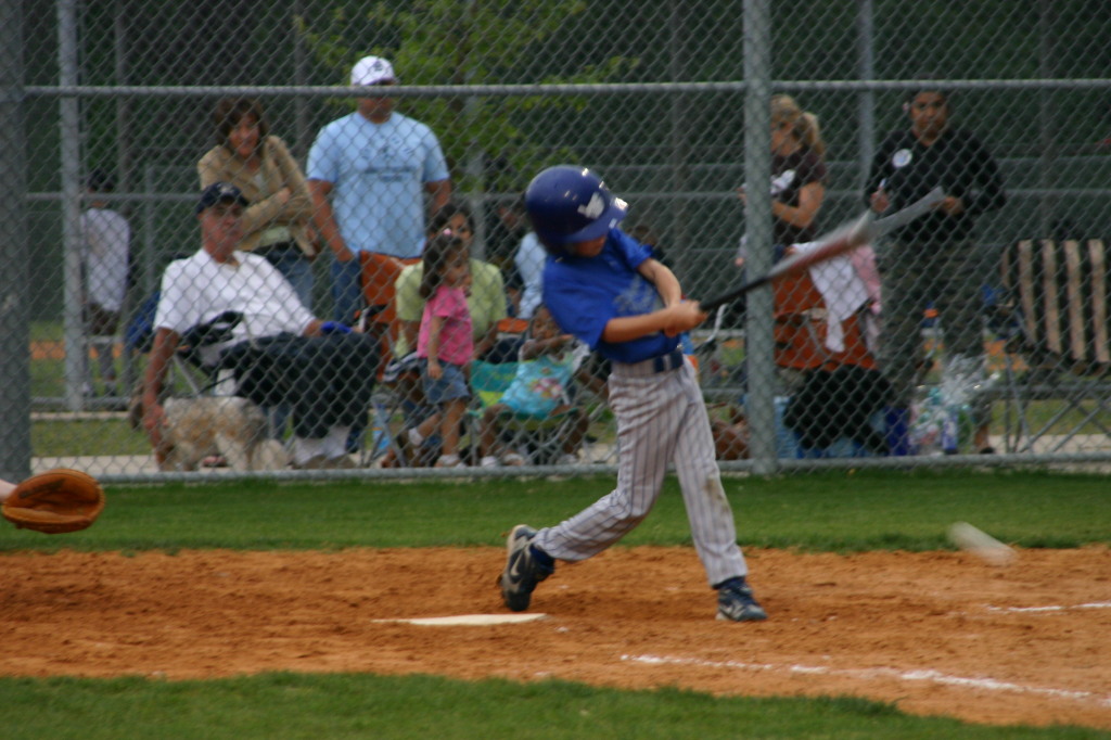 2007/04(April)/Leopards-Baseball-04-23/1024x768_2007-04-23-Leopards-vs-Reds-008-Trip.JPG