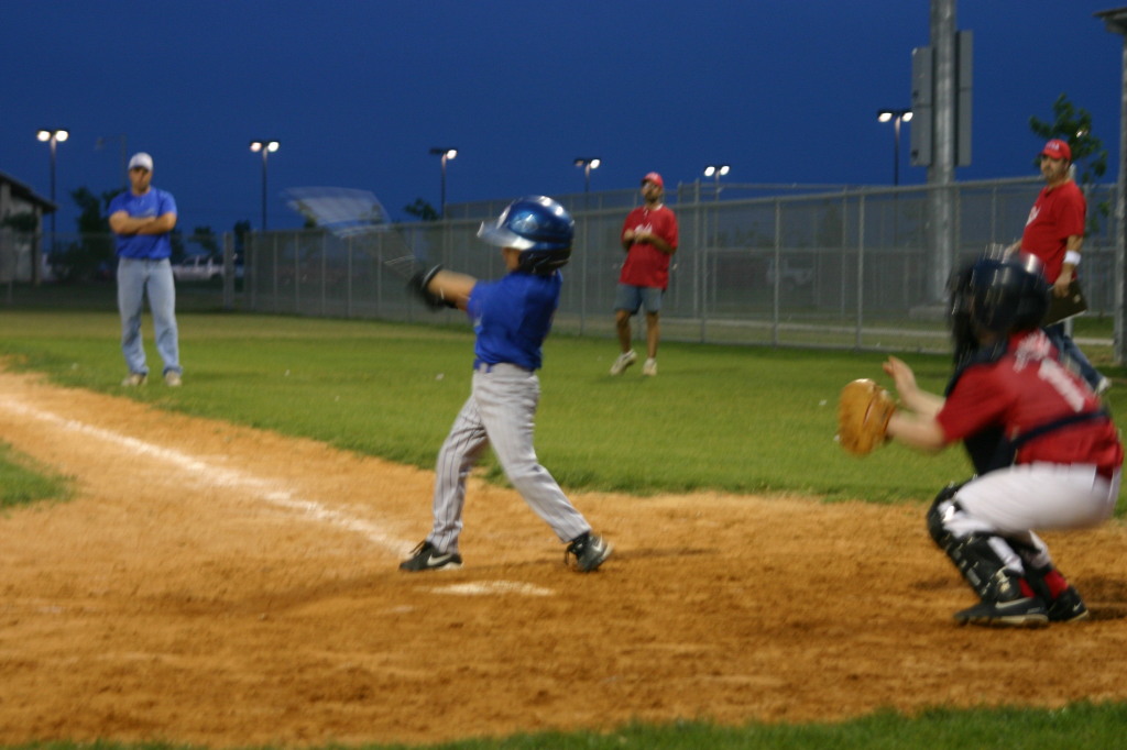 2007/04(April)/Leopards-Baseball-04-23/1024x768_2007-04-23-Leopards-vs-Reds-091-Hunter.JPG