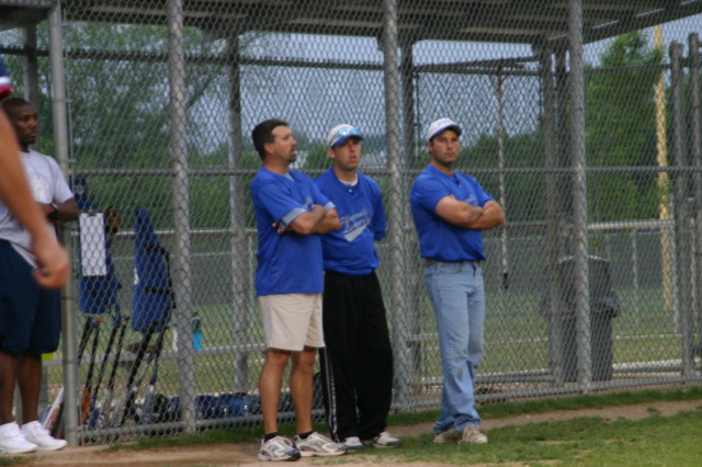 2007/04(April)/Leopards-Baseball-04-23/640x480_2007-04-23-Leopards-vs-Reds-052-Coaches-Todd-Randy-Erric.JPG