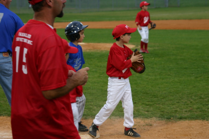 2007/04(April)/Leopards-Baseball-04-23/800x600_2007-04-23-Leopards-vs-Reds-036-Nick.JPG