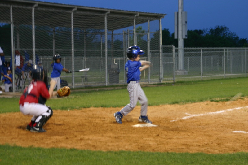 2007/04(April)/Leopards-Baseball-04-23/800x600_2007-04-23-Leopards-vs-Reds-071-Ryan.JPG