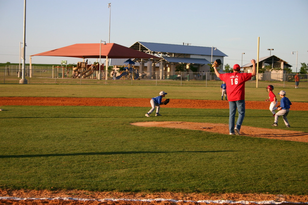 2007/04(April)/Leopards-Baseball-04-26/1024x768_2007-04-26-Leopards-vs-Reds-001-Seth-Hunter.JPG