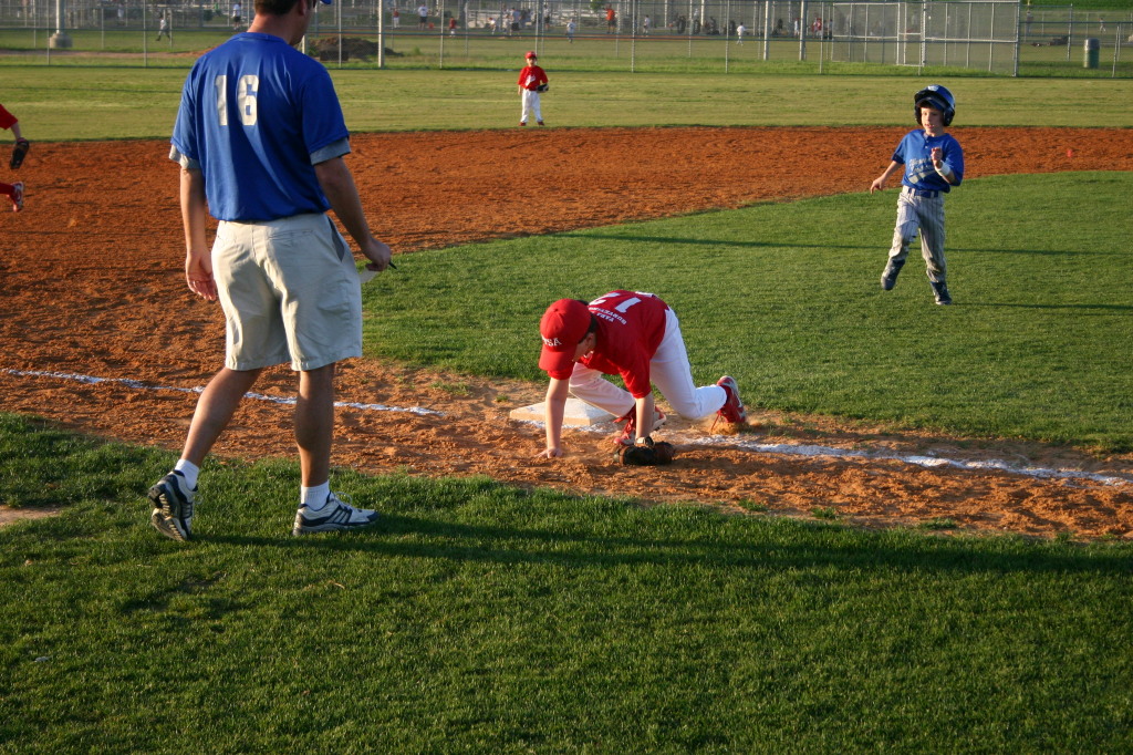 2007/04(April)/Leopards-Baseball-04-26/1024x768_2007-04-26-Leopards-vs-Reds-015.JPG