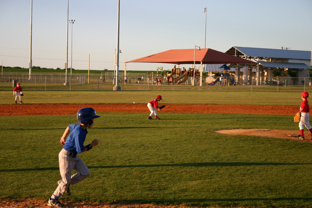 2007/04(April)/Leopards-Baseball-04-26/1024x768_2007-04-26-Leopards-vs-Reds-024.JPG