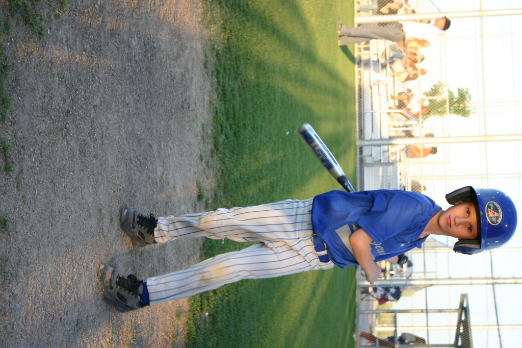 2007/04(April)/Leopards-Baseball-04-26/1024x768_2007-04-26-Leopards-vs-Reds-057-Chance.JPG