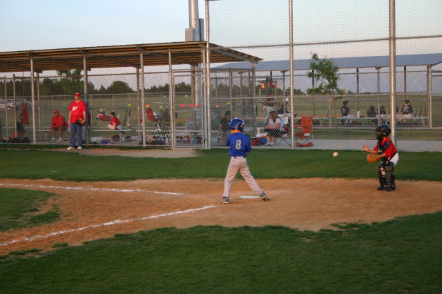 2007/04(April)/Leopards-Baseball-04-26/640x480_2007-04-26-Leopards-vs-Reds-090-Trip.JPG