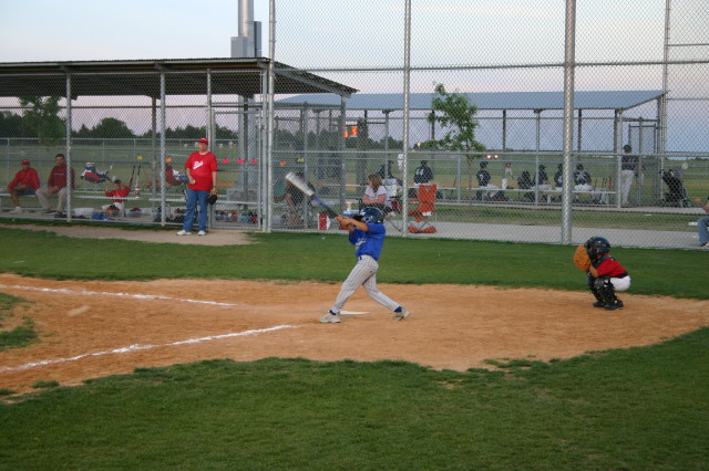 2007/04(April)/Leopards-Baseball-04-26/640x480_2007-04-26-Leopards-vs-Reds-102-Seth.JPG