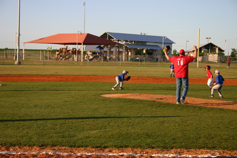 2007/04(April)/Leopards-Baseball-04-26/2007-04-26-Leopards-vs-Reds-001-Seth-Hunter.JPG
