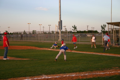 2007-04-26-Leopards-vs-Reds-074-Evan-Ryan.JPG