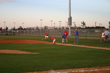 2007-04-26-Leopards-vs-Reds-076-Byron.JPG