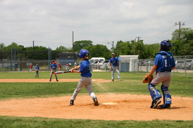 2007/04(April)/Leopards-Baseball-04-28/800x600_2007-04-28-Leopards-11-Chance.JPG