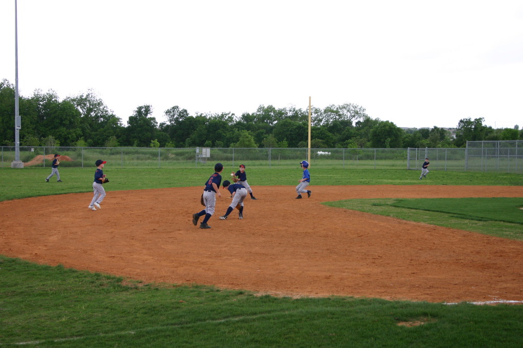 2007/05(May)/Leopards-Baseball-05-06-vs-Braves/1024x768_2007-05-06-Leopards-26-Chance.JPG