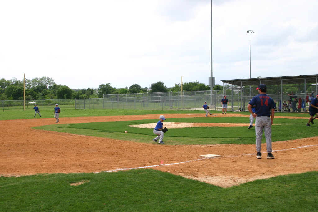 2007/05(May)/Leopards-Baseball-05-06-vs-Braves/1024x768_2007-05-06-Leopards-29-Hunter.JPG