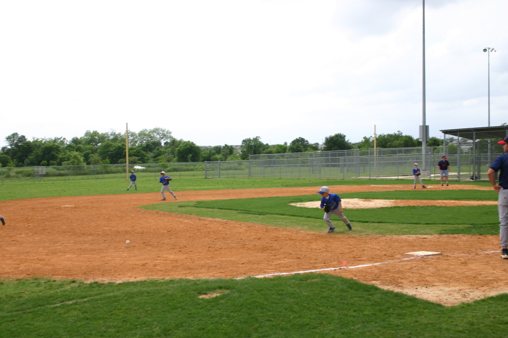 2007/05(May)/Leopards-Baseball-05-06-vs-Braves/1024x768_2007-05-06-Leopards-30-Hunter.JPG