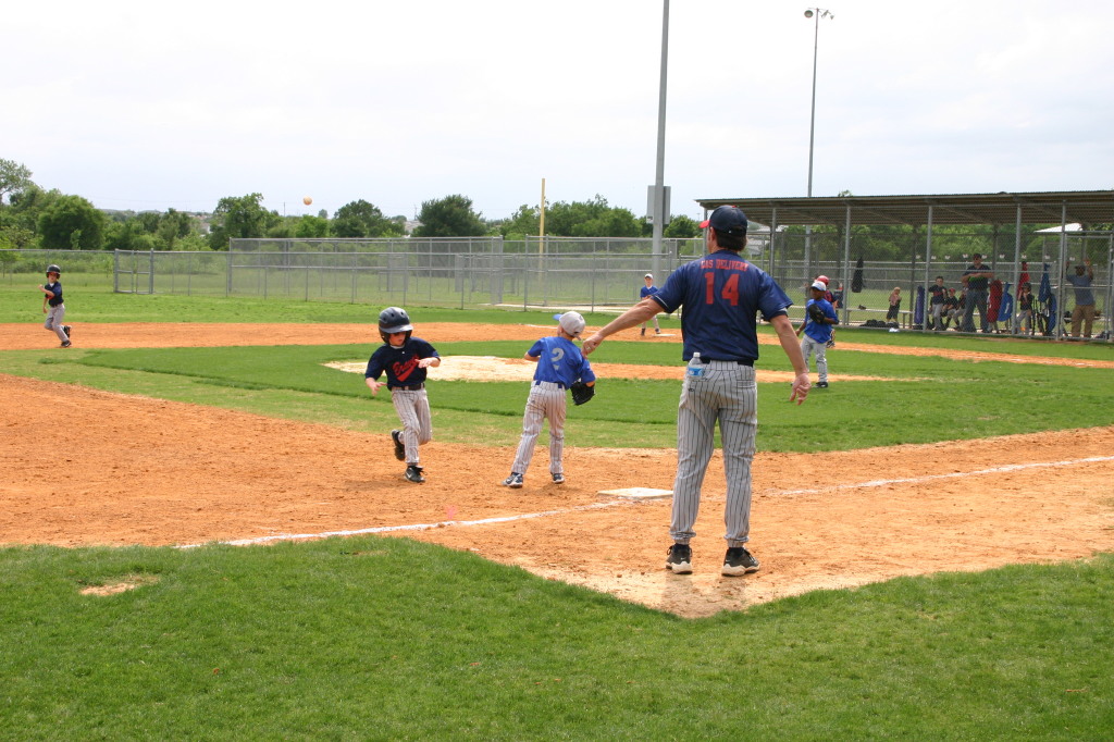 2007/05(May)/Leopards-Baseball-05-06-vs-Braves/1024x768_2007-05-06-Leopards-45-Hunter.JPG