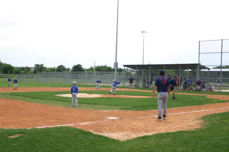2007/05(May)/Leopards-Baseball-05-06-vs-Braves/800x600_2007-05-06-Leopards-87-Evan-Ryan-Evan-Ryan-Hunter.JPG