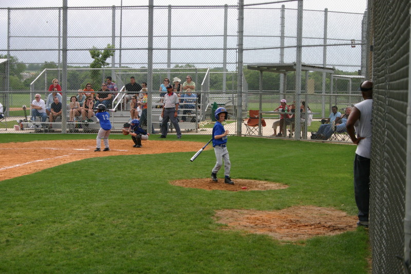 2007/05(May)/Leopards-Baseball-05-06-vs-Braves/800x600_2007-05-06-Leopards-89-Evan-Chance.JPG
