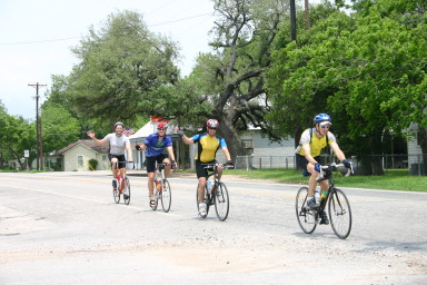 2007-05-05-Shiner-85mi-ride-06-Travis-Ben-Ren-Matt.JPG