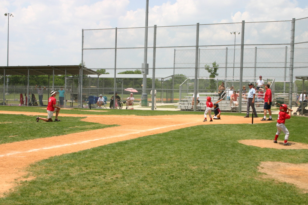 2007/05(May)/Titans-T-ball/1024x768_2007-05-12-Titans-113.JPG