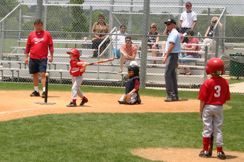 2007/05(May)/Titans-T-ball/1024x768_2007-05-12-Titans-117.JPG