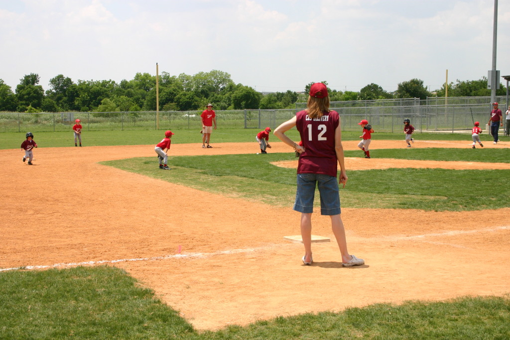 2007/05(May)/Titans-T-ball/1024x768_2007-05-12-Titans-136.JPG