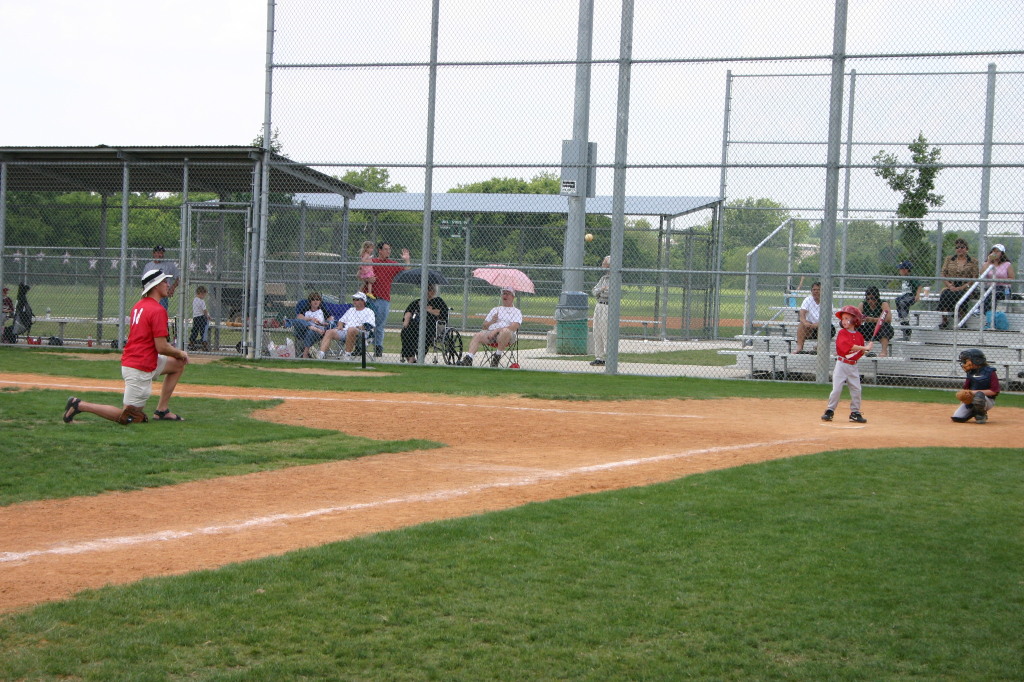 2007/05(May)/Titans-T-ball/1024x768_2007-05-12-Titans-161.JPG
