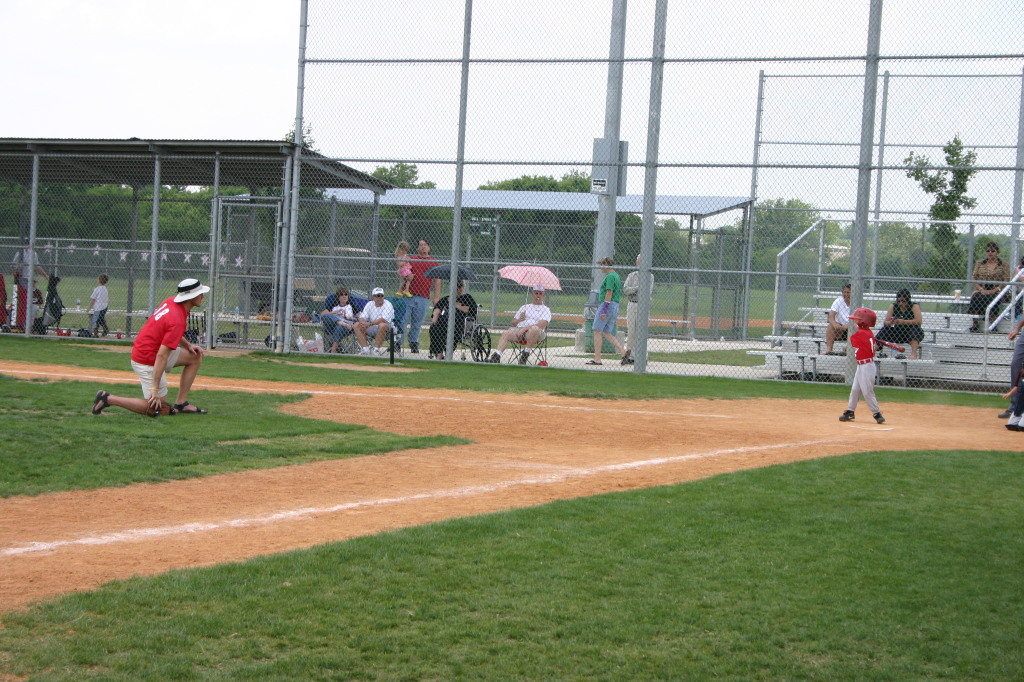 2007/05(May)/Titans-T-ball/1024x768_2007-05-12-Titans-166.JPG