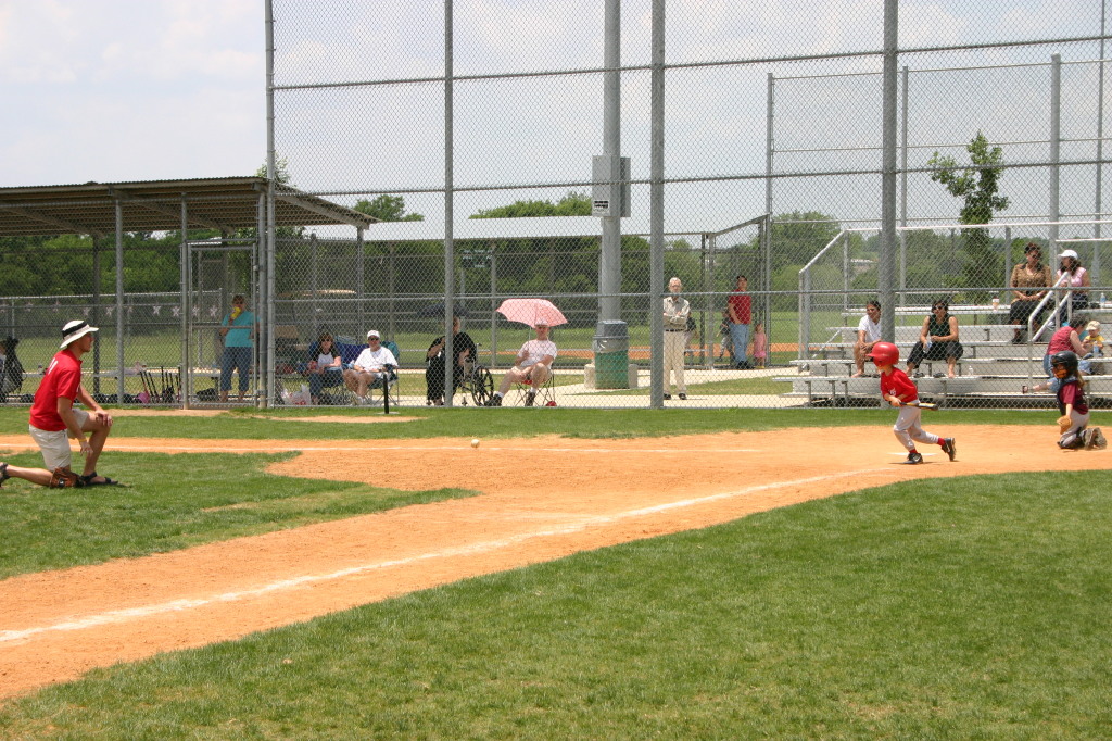 2007/05(May)/Titans-T-ball/1024x768_2007-05-12-Titans-196.JPG