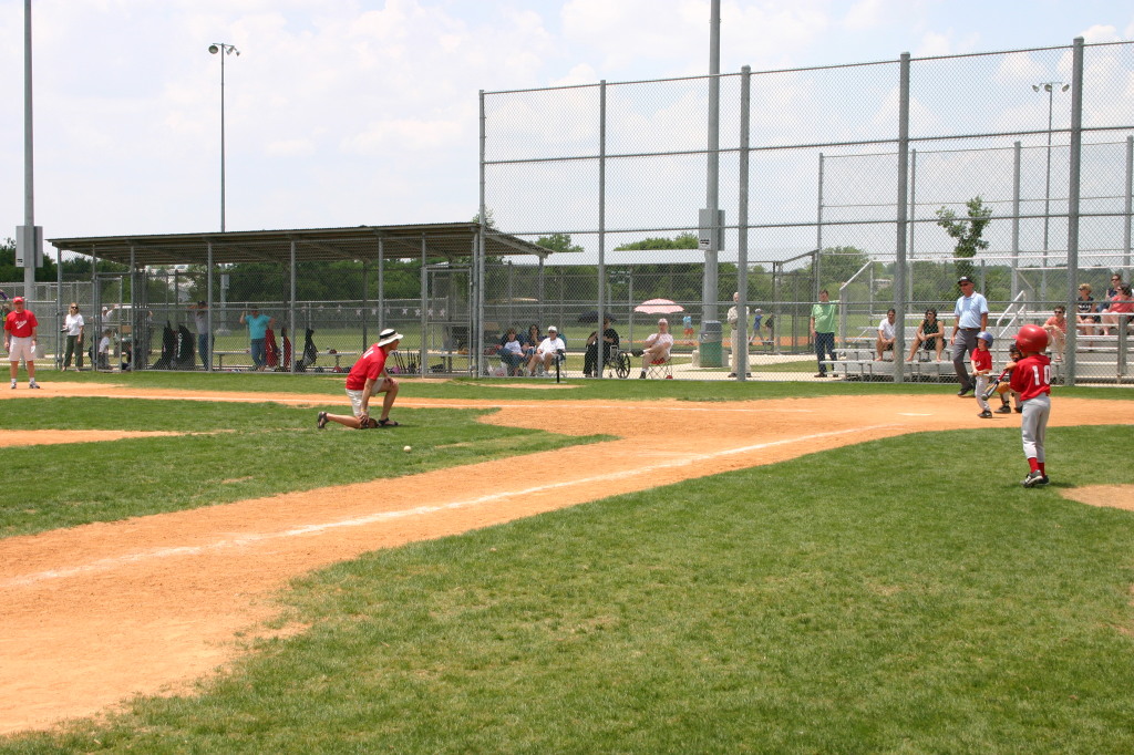 2007/05(May)/Titans-T-ball/1024x768_2007-05-12-Titans-216.JPG