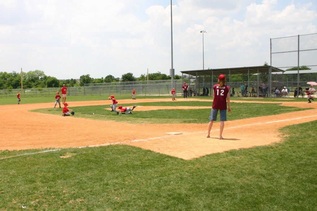 2007/05(May)/Titans-T-ball/1024x768_2007-05-12-Titans-236.JPG